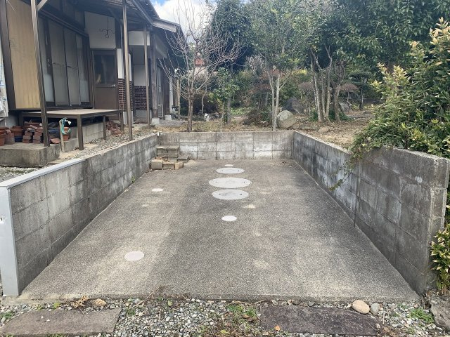 戸建て駐車場スペース