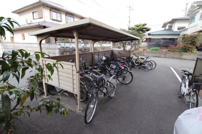 【その他共用部分】 | グレイスフル山本 | 駐輪場