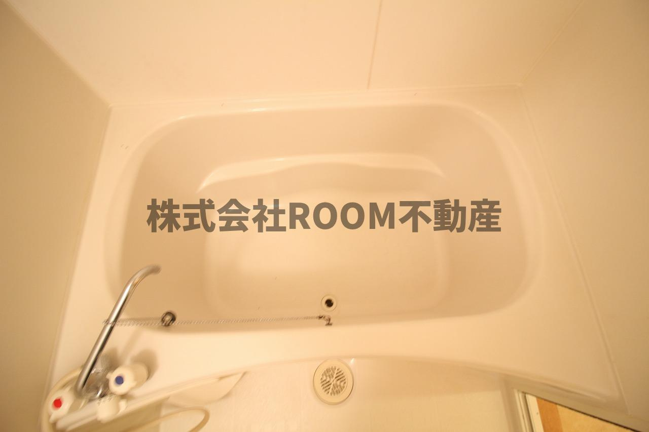 アヴァンセ八幡の浴室|コンパクトで使いやすいお風呂です