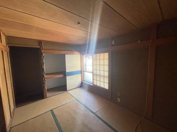 【寝室】