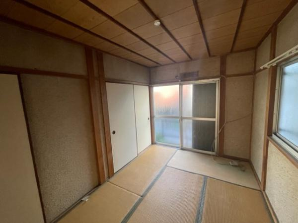 【居間・リビング】