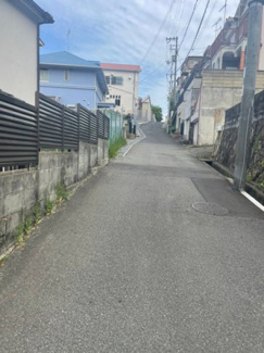 【前面道路含む現地写真】