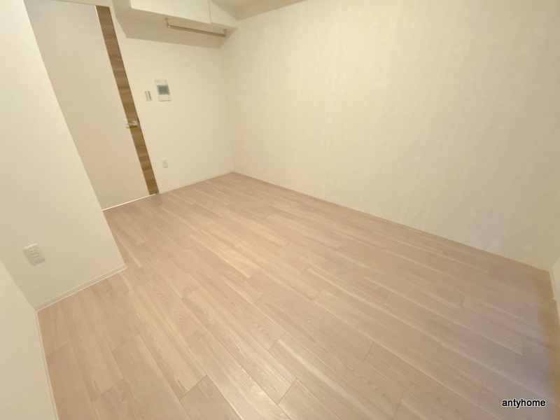 アドバンス江坂ラシュレ 仲介手数料無料の洋室
