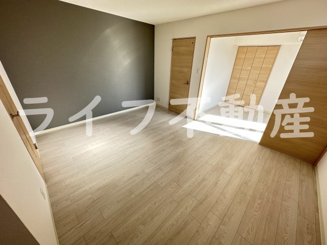 badge tomoi Est Ⅶの居間・リビング|おしゃれなリビングです