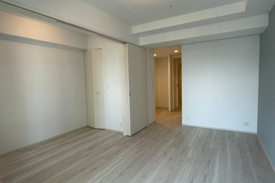 【居間・リビング】 | コンフォリア・リヴ南森町Q