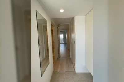 【玄関】 | コンフォリア・リヴ南森町Q