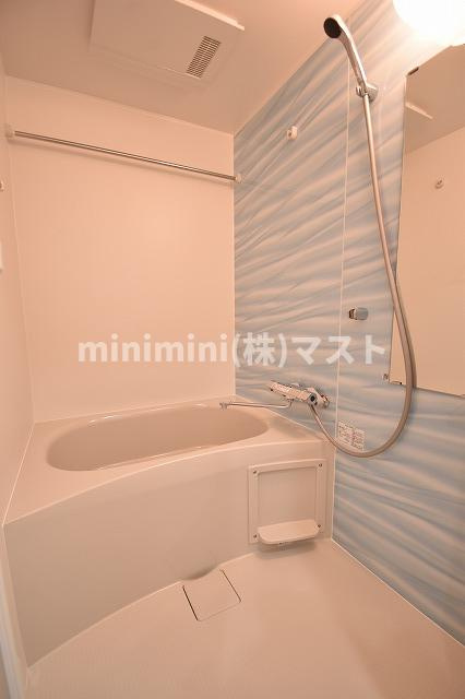 ビガーポリス452天神橋1丁目Ⅱの浴室