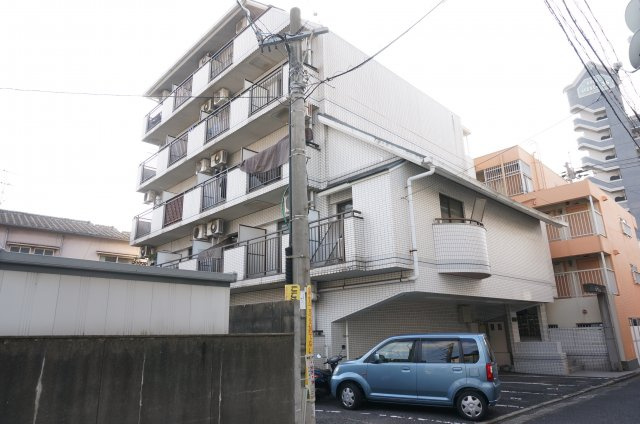 アーバンライフ神岳の外観
