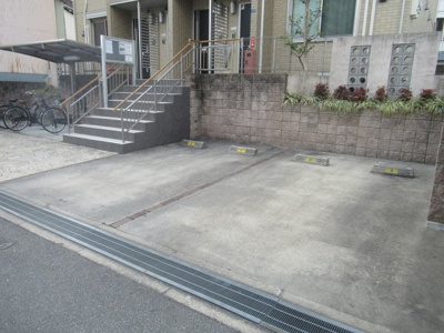 【駐車場】 | ピンブルコート（河内小阪賃貸） | 駐車スペースもあります