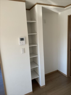 【収納】 | エスティーマンション | キッチン横棚