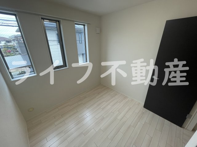 B-Heim（ビーハイム）の洋室