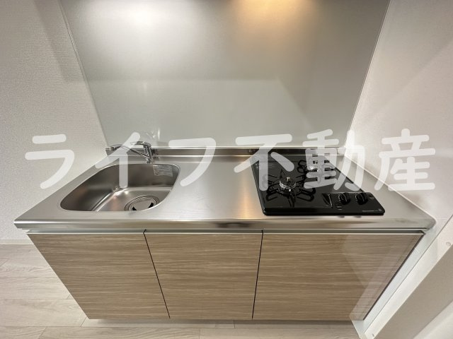 badge tomoi Est Ⅴのキッチン|お料理しやすいキッチンです