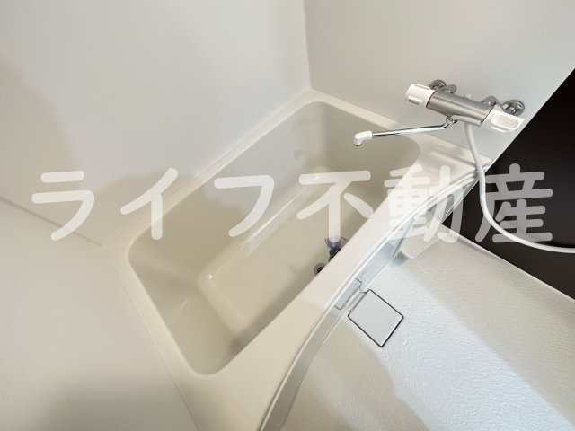 badge tomoi Est Ⅴの浴室|きれいなお風呂です