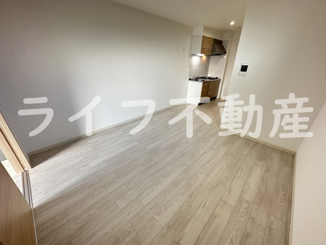 badge tomoi Est Ⅴの居間・リビング|こちらの居間で趣味の時間をお楽しみください