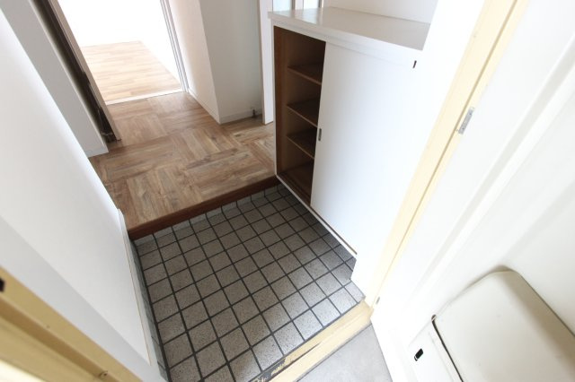 住吉マンションの玄関
