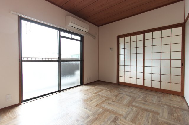 住吉マンションの居間・リビング
