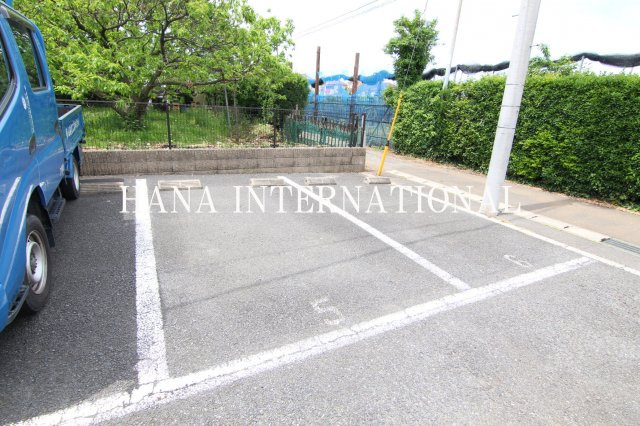 平作の駐車場