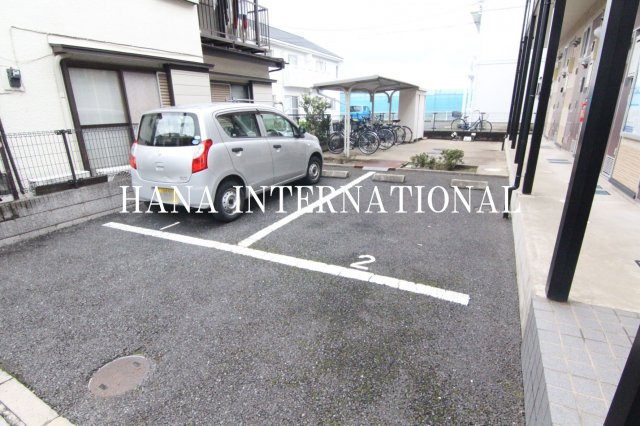 市川の家の駐車場