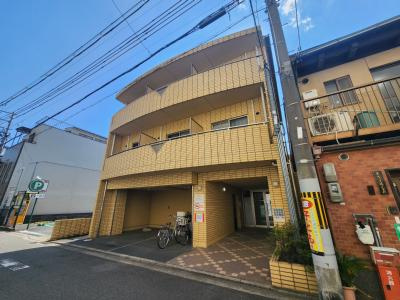 アルトシュロス四条大宮の外観