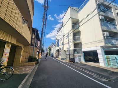 アルトシュロス四条大宮の周辺|前面道路