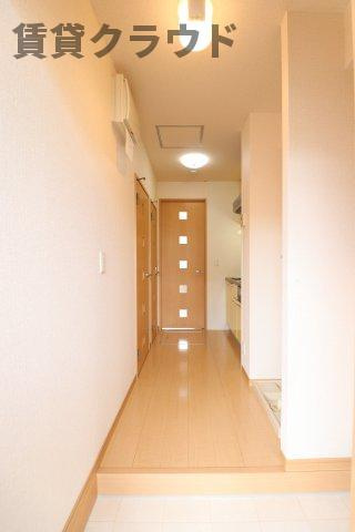 モナリエ港の玄関|毎日通る玄関はこちらです