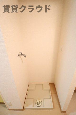 モナリエ港の設備|洗濯機置場