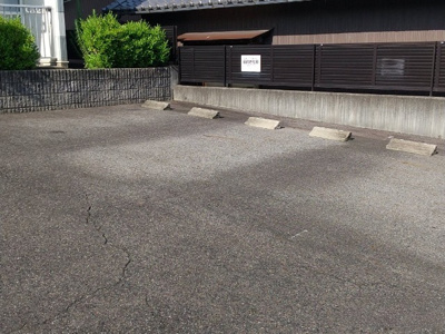 【駐車場】 | 上り屋敷ツキミ 