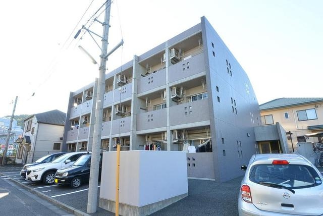 アムール百草園の外観