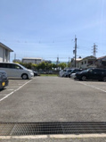 トマツ駐車場の画像
