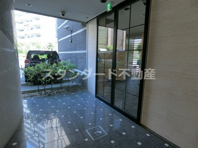 【エントランス】 | CITY SPIRE(シティスパイア)北梅田