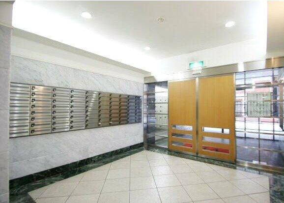 落ち着いた共用スペース