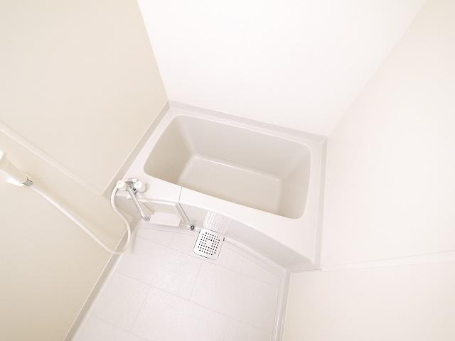 杉ヶ町北ビルの浴室|ゆったり過ごせるお風呂です