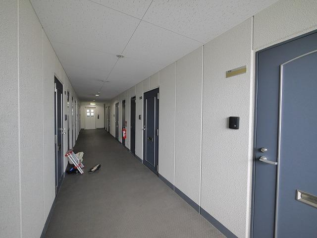 杉ヶ町北ビルのその他共用部分|キレイな廊下です。