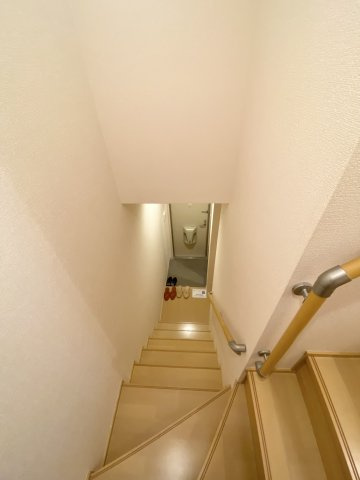 セジュール南方の玄関