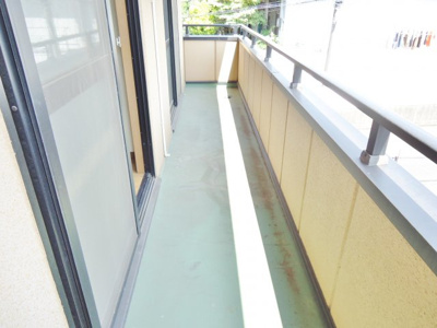 【バルコニー】 | サン・オーレせんだ | 南向き　(写真は反転イメージです)