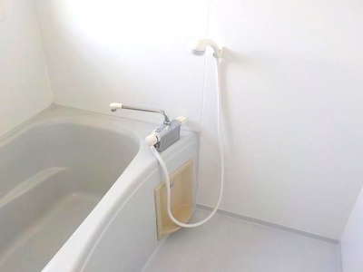 【浴室】 | サン・オーレせんだ | 窓付きお風呂