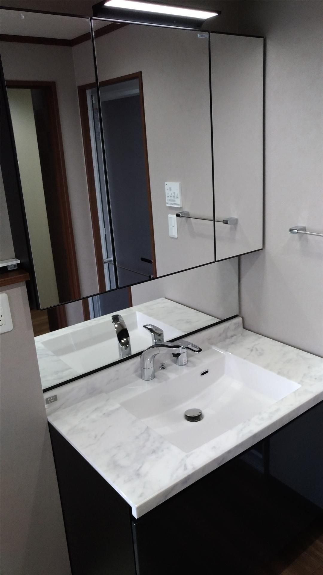 パークレジデンシャルBの独立洗面台