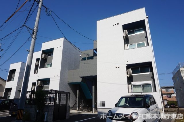 熊本市中央区琴平１丁目のアパートの外観