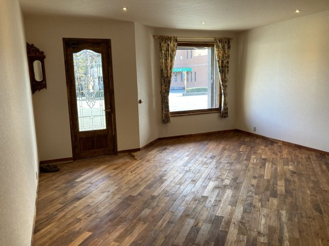 【内装】 | ユトリロ石巻