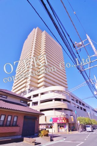 ライオンズステーションタワー北越谷の外観