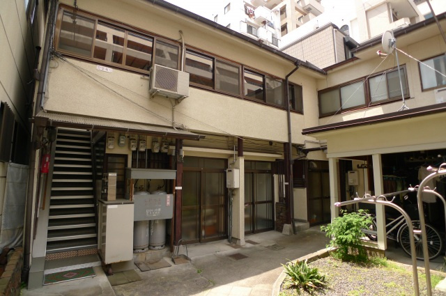 岡野アパート