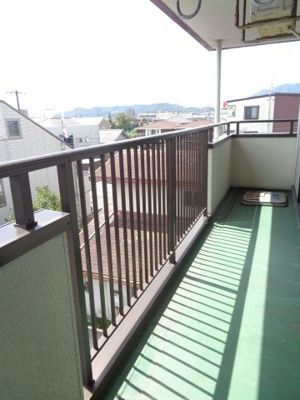 【バルコニー】 | サン・オーレ新涯 | 東向き　※左右反転・イメージ