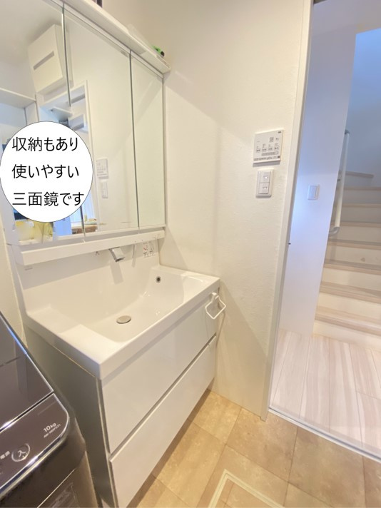 和歌山市朝日・中古戸建・113758の洗面所
