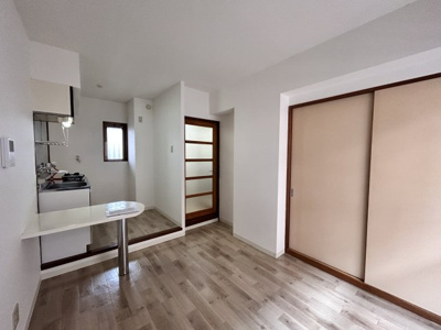 【居間・リビング】 | カワイマンション