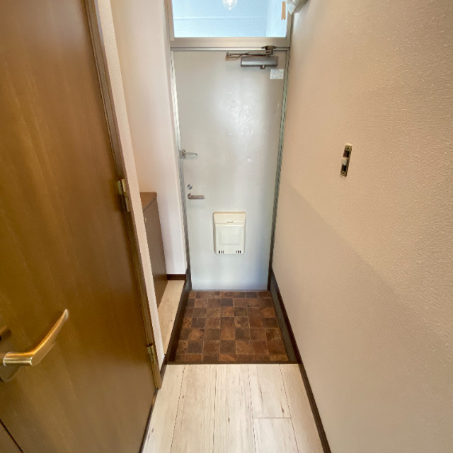 コーポKⅡの玄関