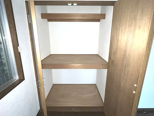 ルミネ中沢の収納|こまごまとしたものを収納できそうですね
