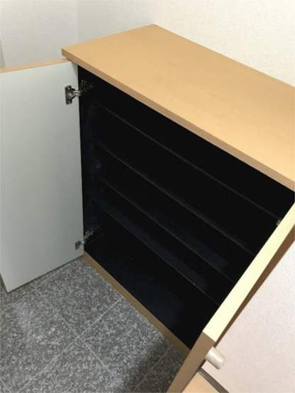 【玄関】 | アヴニール愛野
