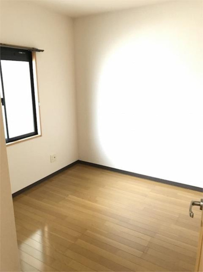 【寝室】 | アヴニール愛野