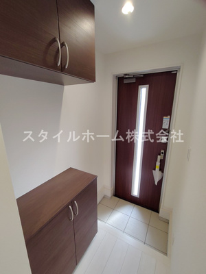 【玄関】 | リーブルファイン東郷町