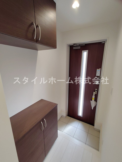 【玄関】 | リーブルファイン東郷町